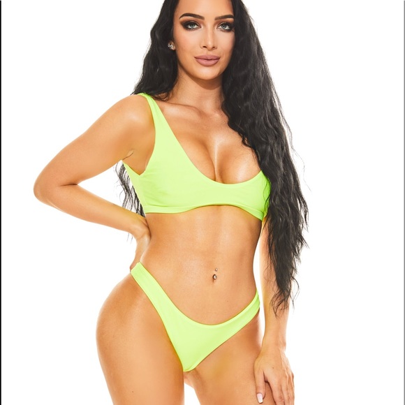 Neon Bikini - Picture 3 of 4